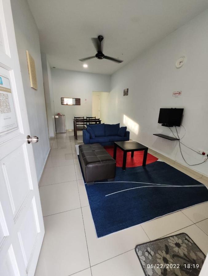 Oyo Homes 90679 Bahari Homes Malacca Εξωτερικό φωτογραφία